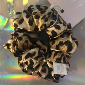 Full size Dewedit party animal hair scrunchie.